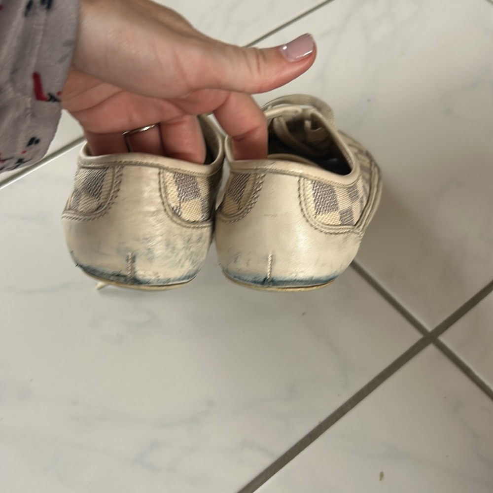 Louis Vuitton Sneakers Blue Eggshell sz 37.5 U.S. 7.5 - Picture 6 of 8